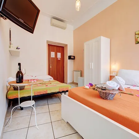 In The Center By Local Domus Penzion