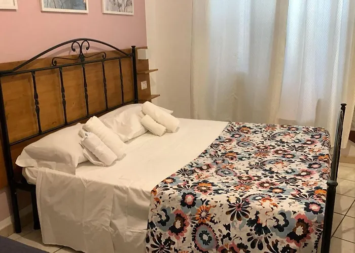 In The Center By Local Domus