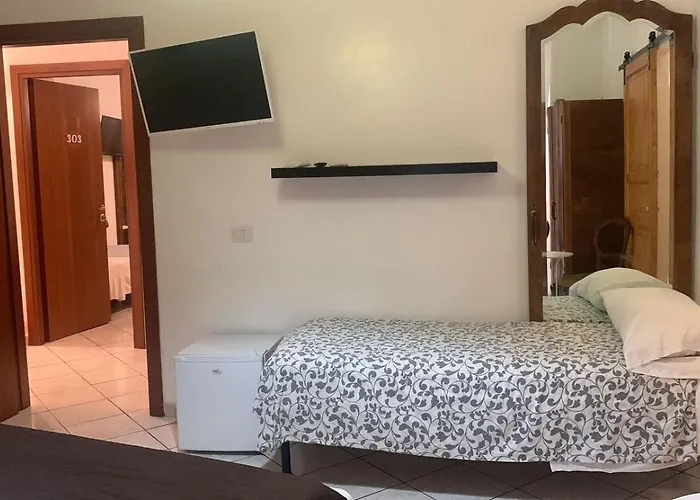 In The Center By Local Domus Penzion