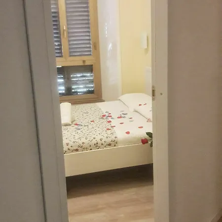 دار ضيافة إن ذا سنتر 3*